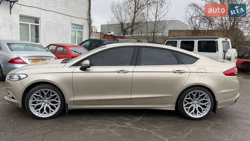 Седан Ford Fusion 2017 в Киеве