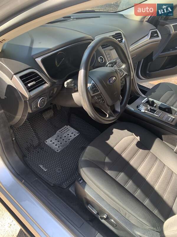 Седан Ford Fusion 2018 в Черкасах фото 4 Седан Ford Fusion 2018 в Черкасах