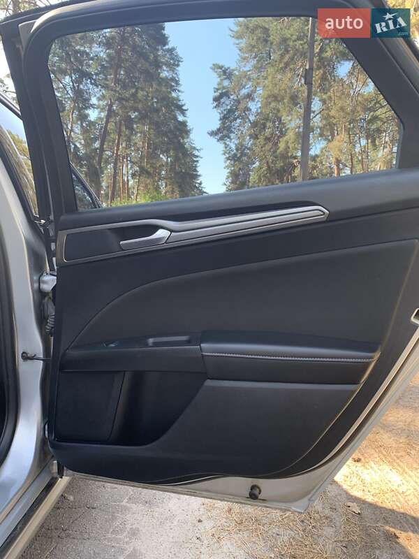 Седан Ford Fusion 2018 в Черкасах фото 29 Седан Ford Fusion 2018 в Черкасах