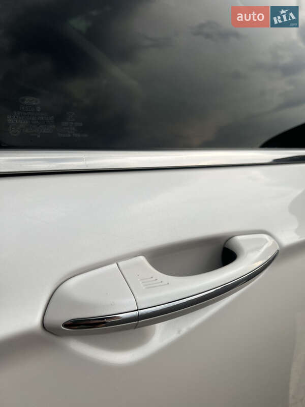 Седан Ford Fusion 2014 в Хмельнике