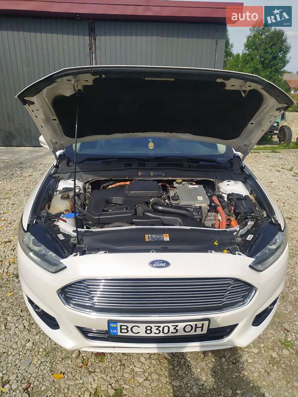 Седан Ford Fusion 2013 в Дрогобыче