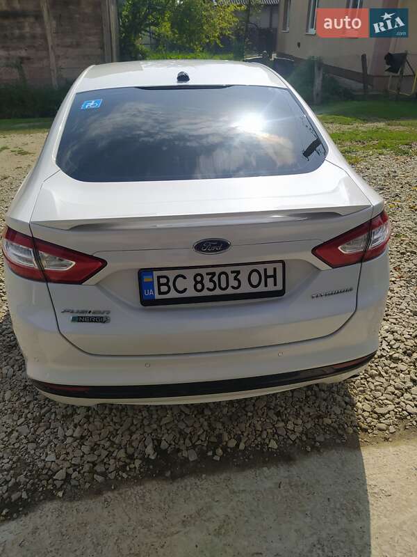 Седан Ford Fusion 2013 в Дрогобыче