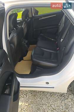 Седан Ford Fusion 2013 в 