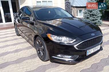 Седан Ford Fusion 2018 в 