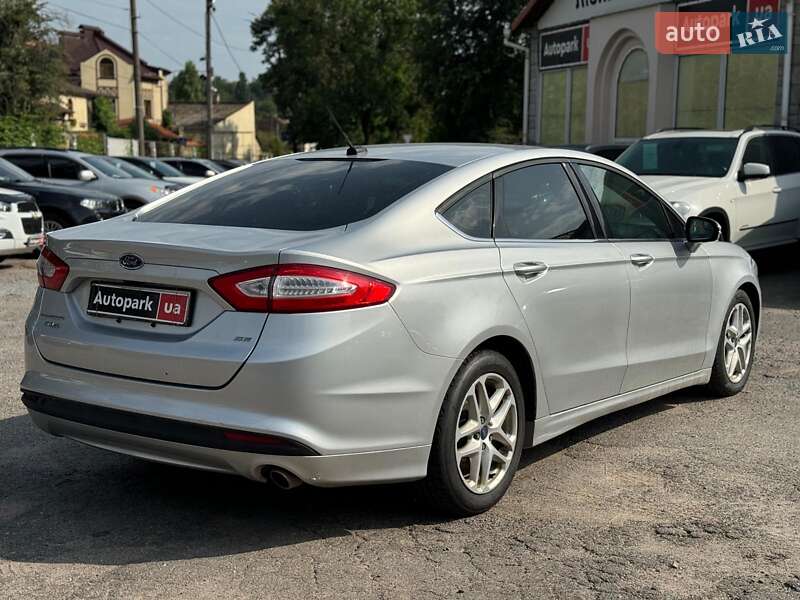Седан Ford Fusion 2015 в Виннице