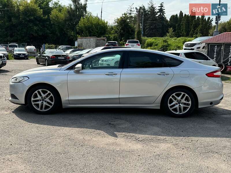 Седан Ford Fusion 2015 в Виннице
