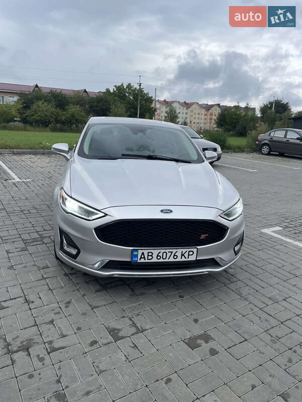 Ford Fusion 2018
