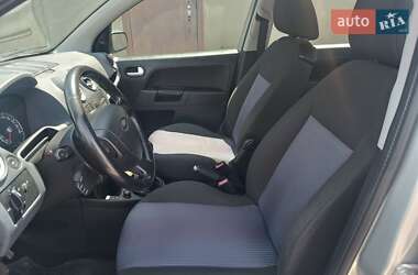 Хэтчбек Ford Fusion 2006 в 