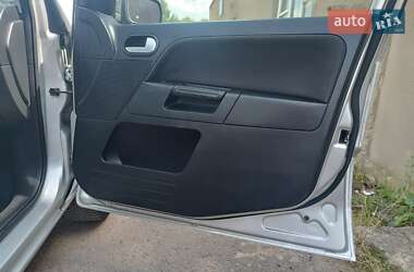 Хэтчбек Ford Fusion 2006 в 