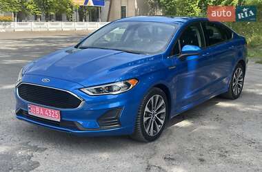 Седан Ford Fusion 2019 в Виннице