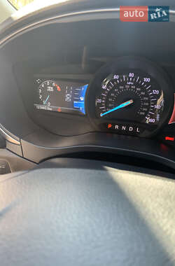 Седан Ford Fusion 2018 в 