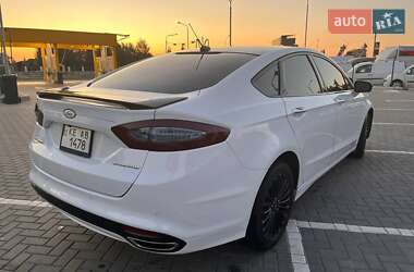 Седан Ford Fusion 2016 в 