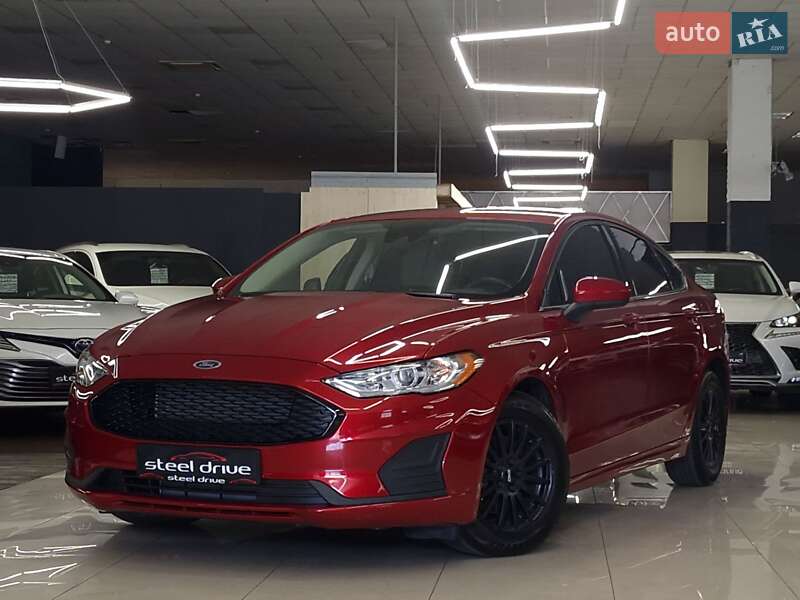 Ford Fusion 2020