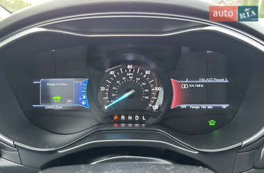 Седан Ford Fusion 2020 в 