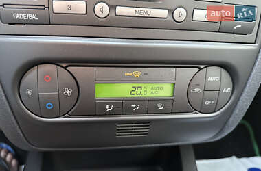 Хэтчбек Ford Fusion 2007 в 