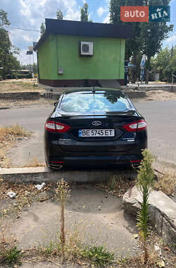 Седан Ford Fusion 2014 в 