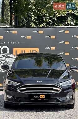 Седан Ford Fusion 2019 в 