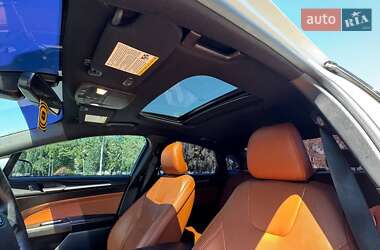Седан Ford Fusion 2019 в 
