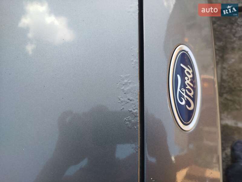 Седан Ford Fusion 2013 в Коростышеве