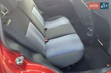 Хэтчбек Ford Fusion 2008 в 