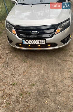Седан Ford Fusion 2011 в 