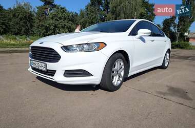 Седан Ford Fusion 2015 в Коростені