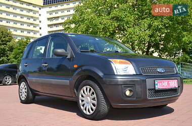 Хэтчбек Ford Fusion 2009 в 