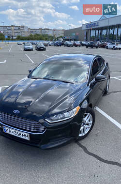 Седан Ford Fusion 2014 в 