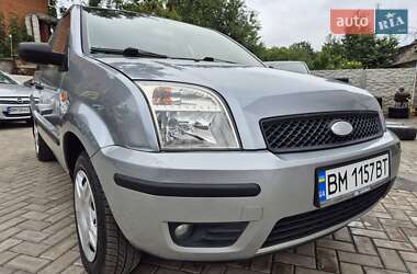 Хэтчбек Ford Fusion 2005 в 