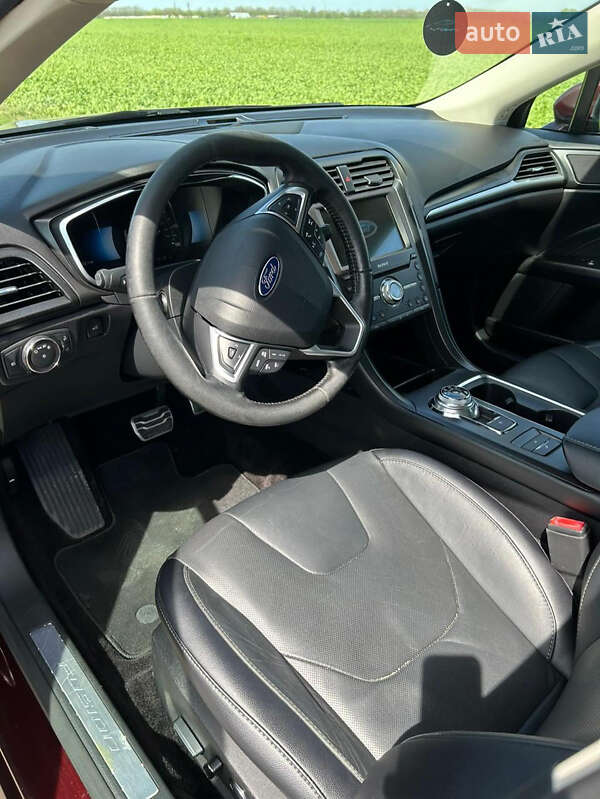 Седан Ford Fusion 2016 в Одессе