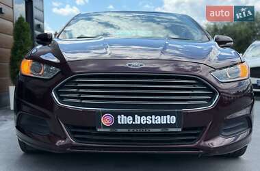 Седан Ford Fusion 2013 в 