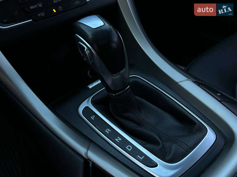 Седан Ford Fusion 2016 в Николаеве