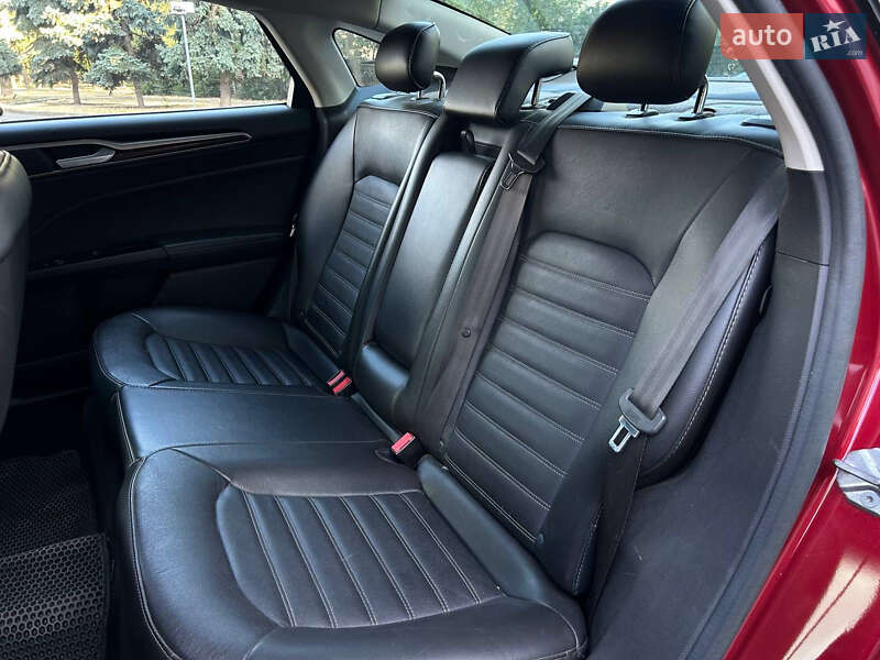 Седан Ford Fusion 2016 в Николаеве