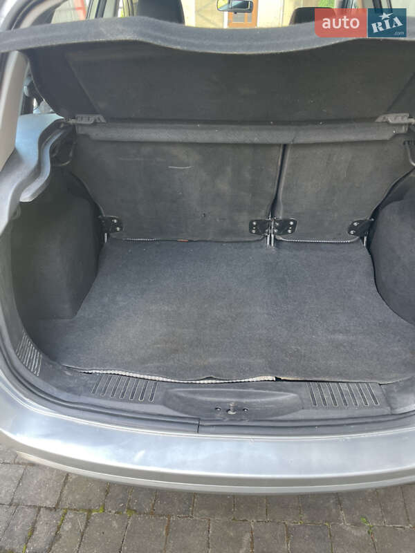 Хетчбек Ford Fusion 2005 в Ковелі