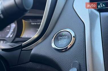 Седан Ford Fusion 2019 в 