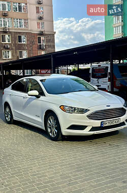 Седан Ford Fusion 2017 в 