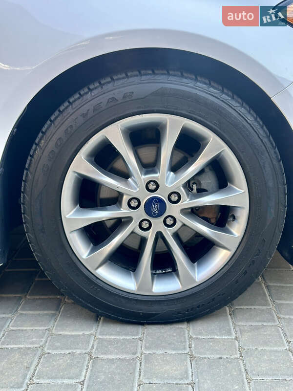 Седан Ford Fusion 2017 в Одессе