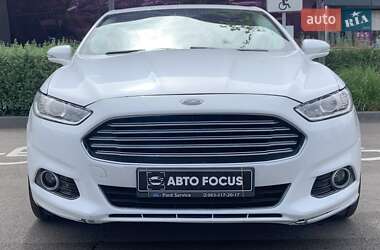 Седан Ford Fusion 2014 в 