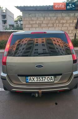 Хетчбек Ford Fusion 2003 в 