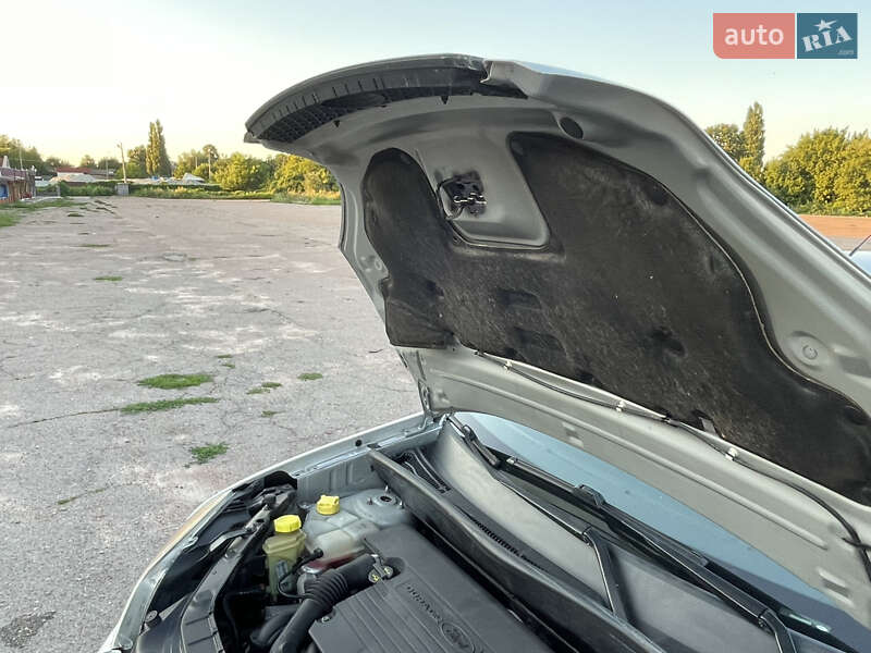 Хэтчбек Ford Fusion 2011 в Прилуках