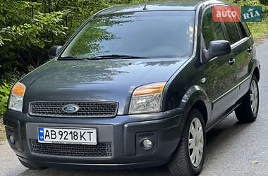 Хэтчбек Ford Fusion 2009 в 