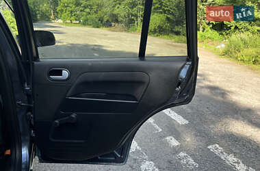 Хэтчбек Ford Fusion 2009 в 