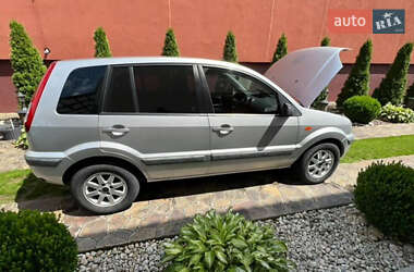 Хэтчбек Ford Fusion 2008 в 