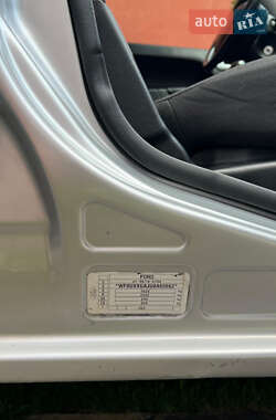 Хэтчбек Ford Fusion 2008 в 
