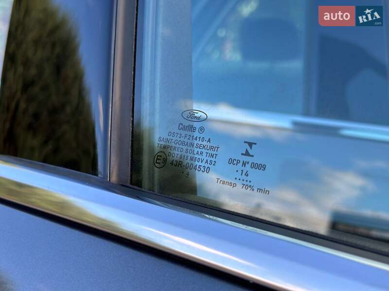 Седан Ford Fusion 2014 в Славянске