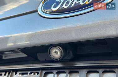Седан Ford Fusion 2014 в 