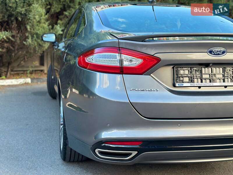 Седан Ford Fusion 2014 в Славянске