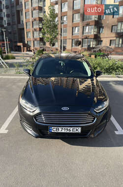 Седан Ford Fusion 2013 в 