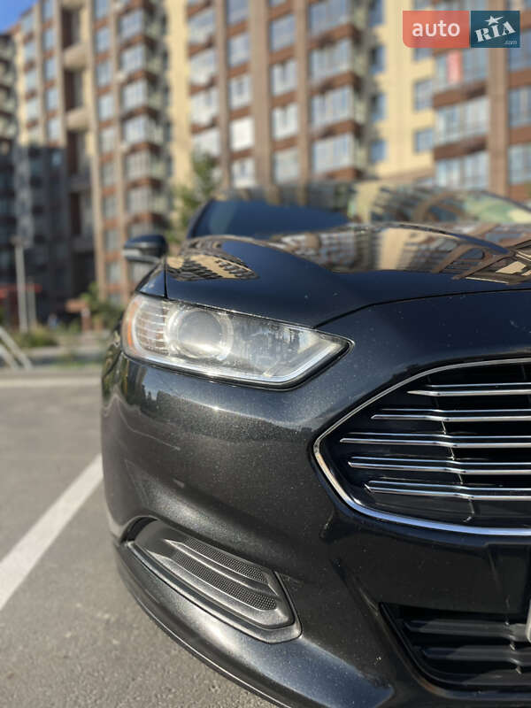Седан Ford Fusion 2013 в Чернигове фото 6 Седан Ford Fusion 2013 в Чернигове