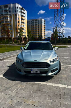 Седан Ford Fusion 2014 в 